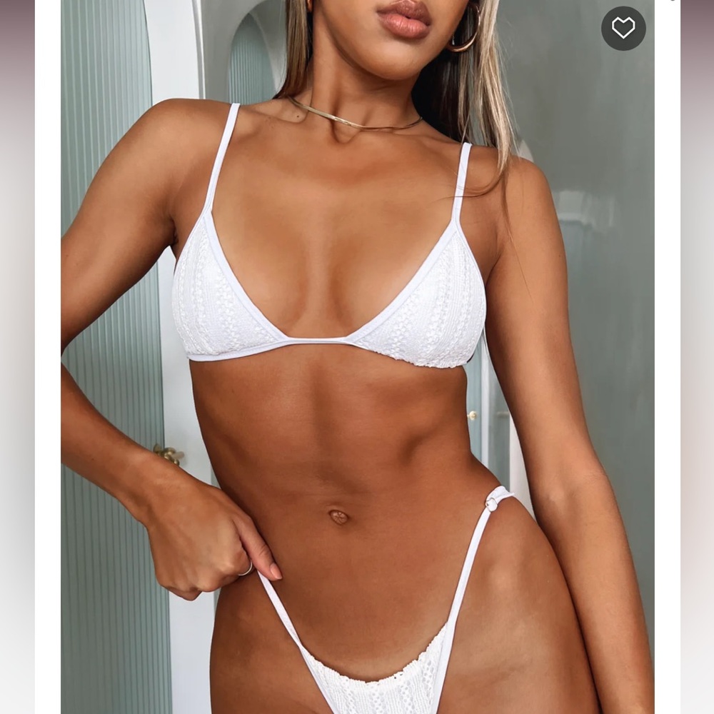 Cool Breeze Bikini Top White